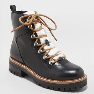 Womens Fury Hiking Boots